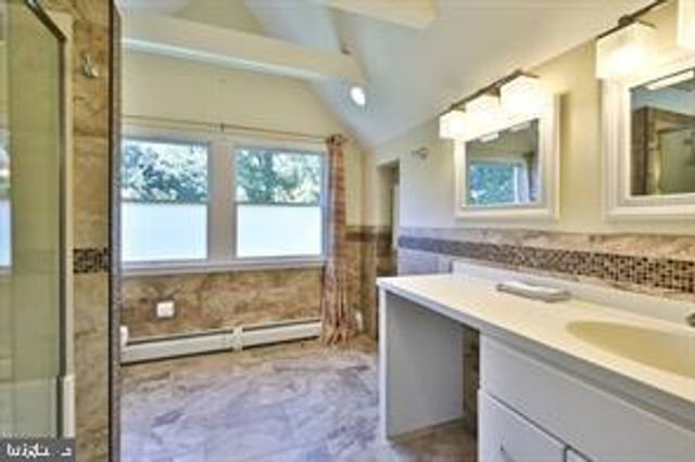 1157 DELENE RD, Jenkintown, PA 19046