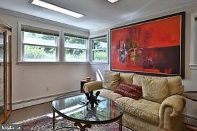 1157 DELENE RD, Jenkintown, PA 19046