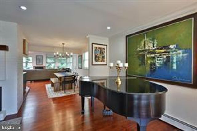 1157 DELENE RD, Jenkintown, PA 19046