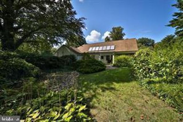 1157 DELENE RD, Jenkintown, PA 19046