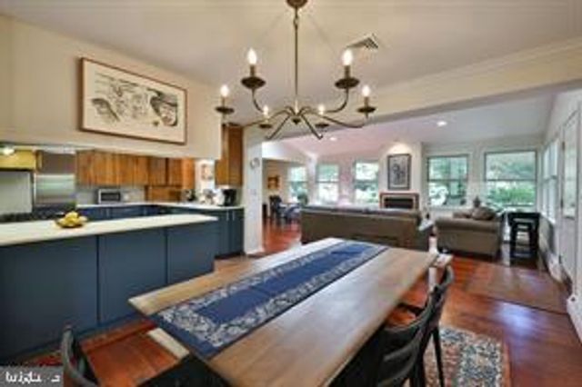 1157 DELENE RD, Jenkintown, PA 19046