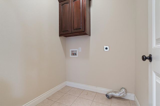 2 Feltwell Lane, Bella Vista, AR 72714