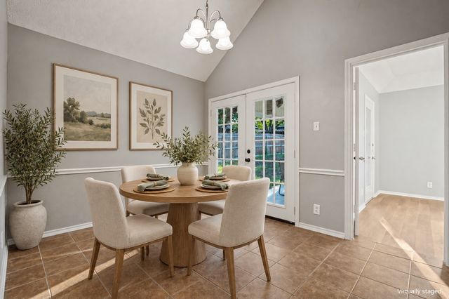605 Reeves Lane, Kennedale, TX 76060
