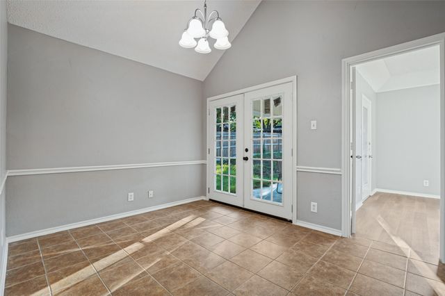 605 Reeves Lane, Kennedale, TX 76060