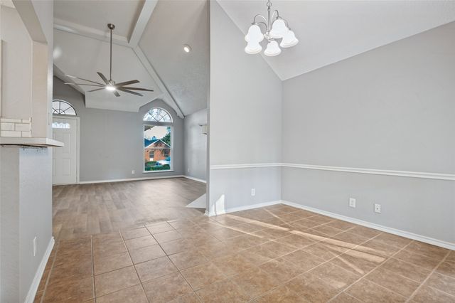 605 Reeves Lane, Kennedale, TX 76060
