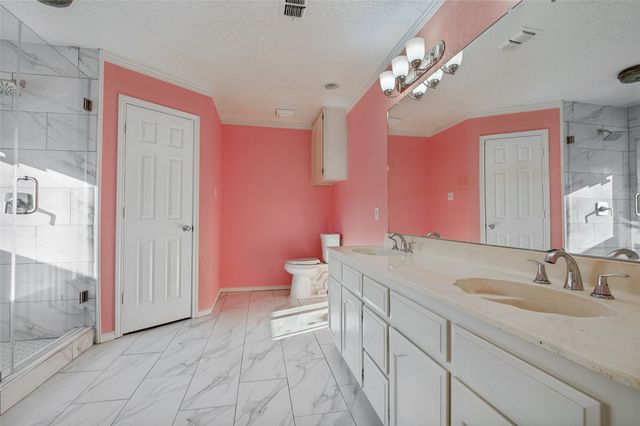 605 Reeves Lane, Kennedale, TX 76060