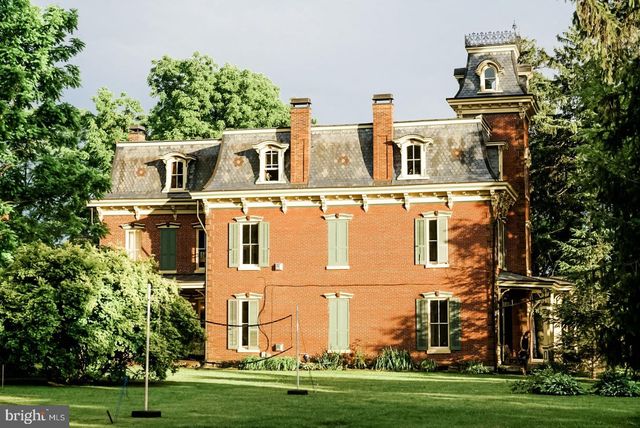 807 WEAVERTOWN RD, Myerstown, PA 17067