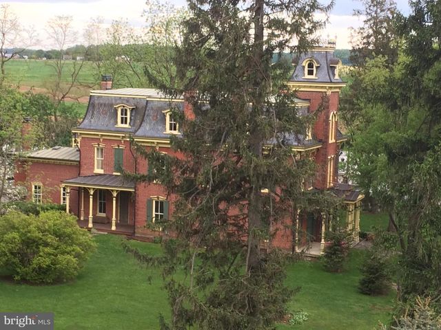 807 WEAVERTOWN RD, Myerstown, PA 17067