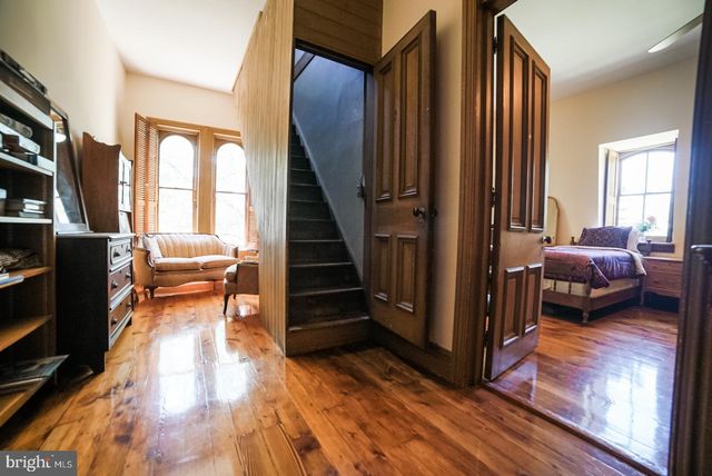 807 WEAVERTOWN RD, Myerstown, PA 17067