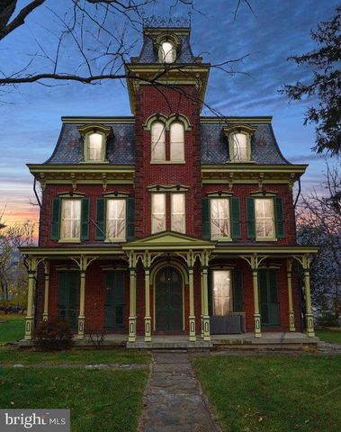 807 WEAVERTOWN RD, Myerstown, PA 17067