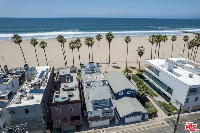 2705 Ocean Front Walk, Venice, CA 90291