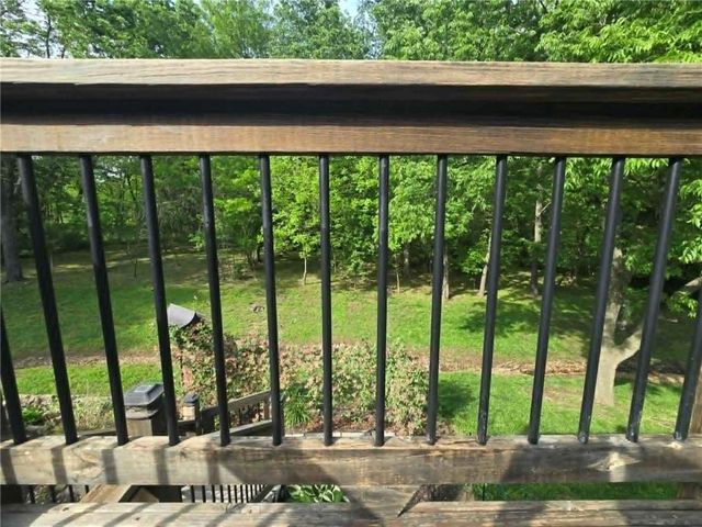 241 NW 66 Road, Clinton, MO 64735