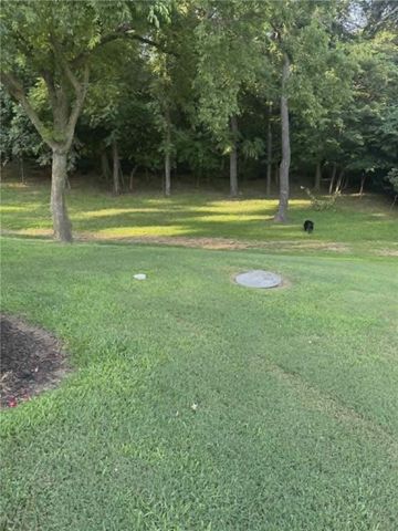 241 NW 66 Road, Clinton, MO 64735
