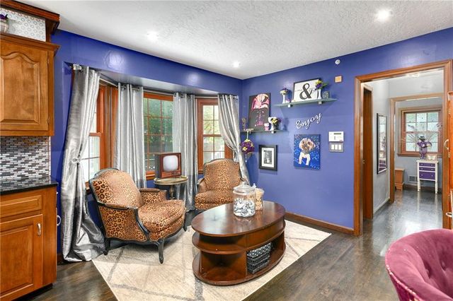 4345 Dover Avenue, Independence, MO 64055