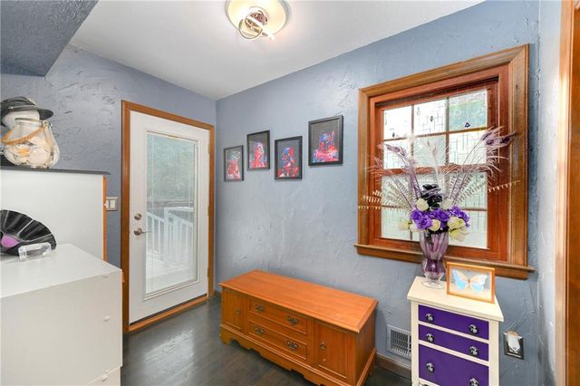 4345 Dover Avenue, Independence, MO 64055