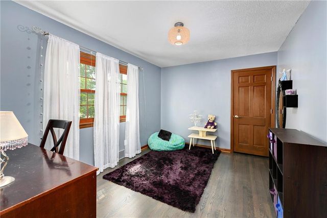 4345 Dover Avenue, Independence, MO 64055