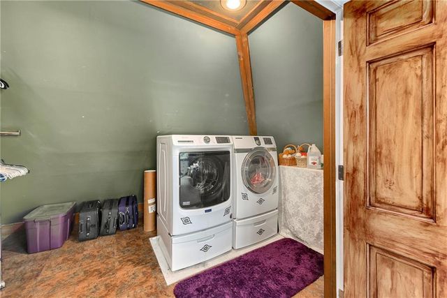 4345 Dover Avenue, Independence, MO 64055