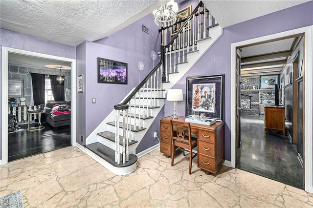 4345 Dover Avenue, Independence, MO 64055