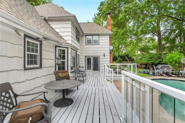 4345 Dover Avenue, Independence, MO 64055