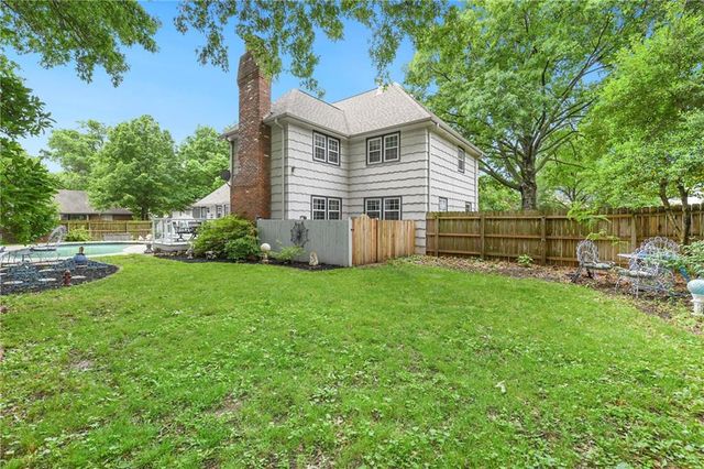 4345 Dover Avenue, Independence, MO 64055