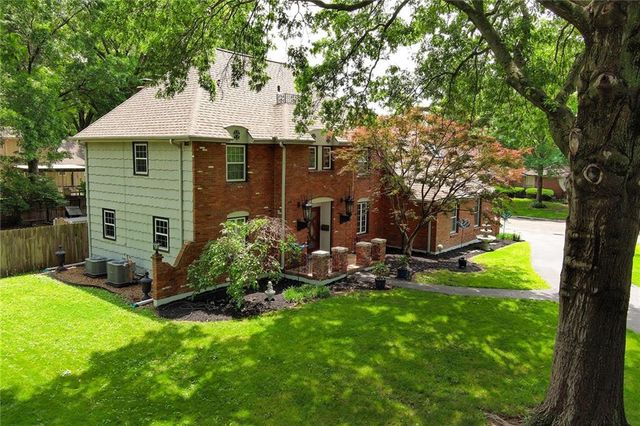 4345 Dover Avenue, Independence, MO 64055