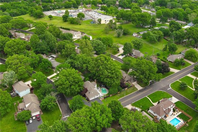 4345 Dover Avenue, Independence, MO 64055