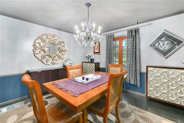 4345 Dover Avenue, Independence, MO 64055
