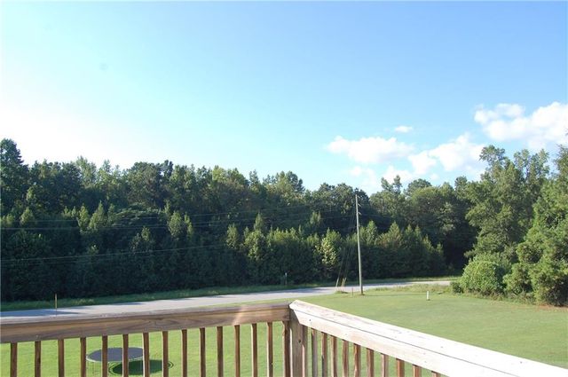 1129 Jefferson Walk Cir, Jefferson, GA 30549