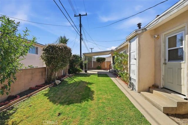 1952 W 233rd St, Torrance, CA 90501