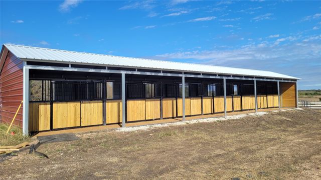 3164 Clater Powell Road, Waco, TX 76705