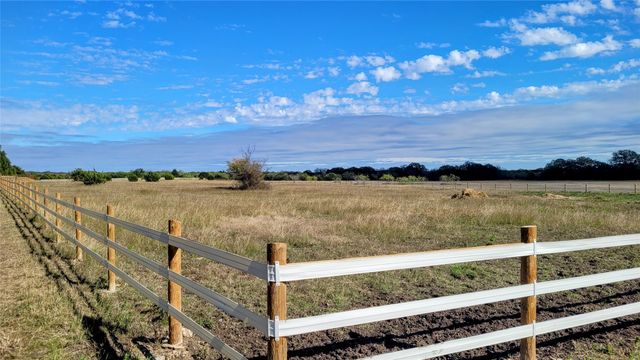 3164 Clater Powell Road, Waco, TX 76705