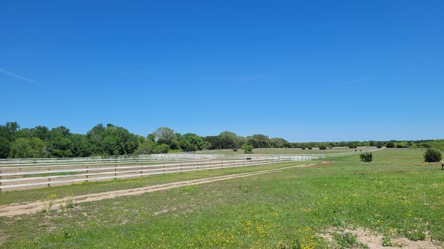 3164 Clater Powell Road, Waco, TX 76705