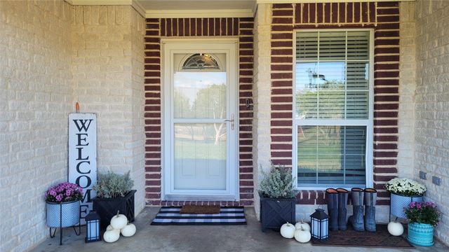 3164 Clater Powell Road, Waco, TX 76705