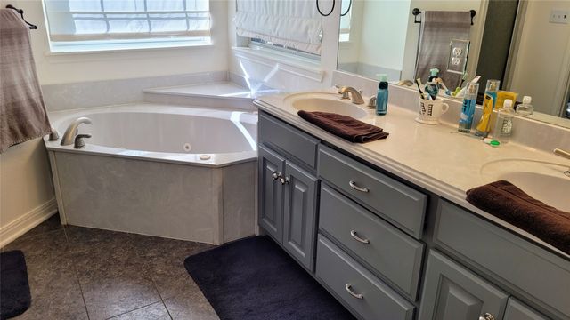 3164 Clater Powell Road, Waco, TX 76705