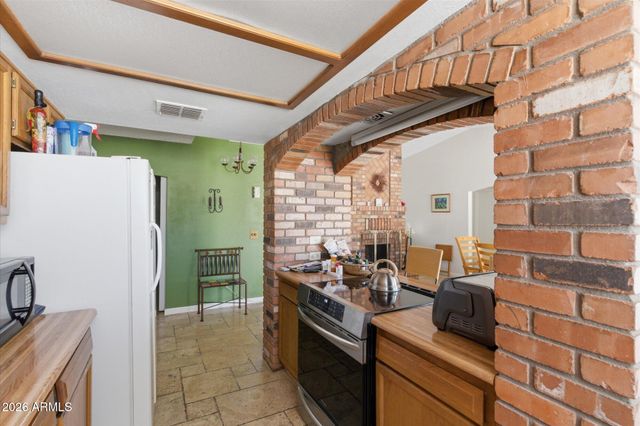 232 W VILLA MARIA Drive, Phoenix, AZ 85023