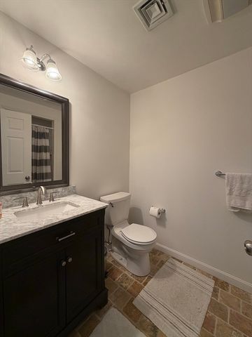 65 Denton Rd, Wellesley, MA 02482