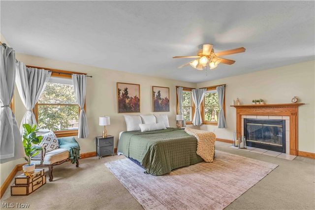 238 Princeton Avenue, Elyria, OH 44035