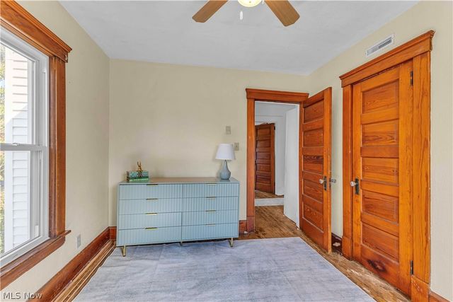 238 Princeton Avenue, Elyria, OH 44035