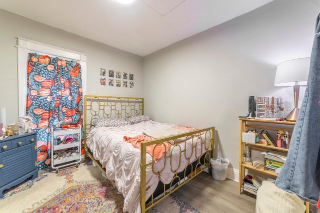 529 Lake Street, Hobart, IN 46342