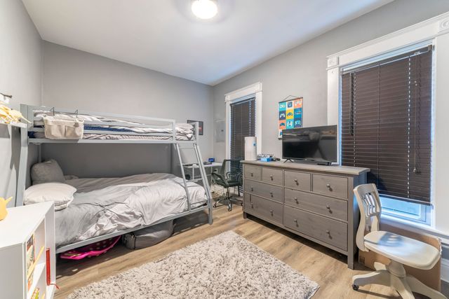 529 Lake Street, Hobart, IN 46342