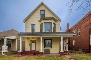 529 Lake Street, Hobart, IN 46342