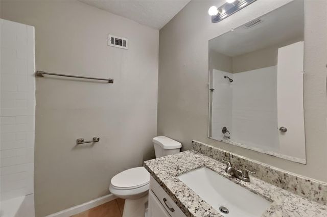 15219 Cabots Landing Drive, Houston, TX 77084