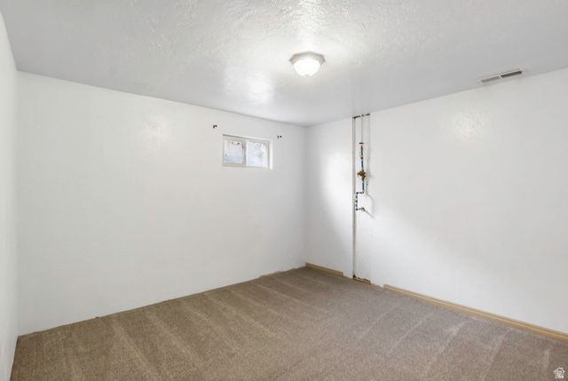 8492 S FAYEWAY DR, Sandy, UT 84094