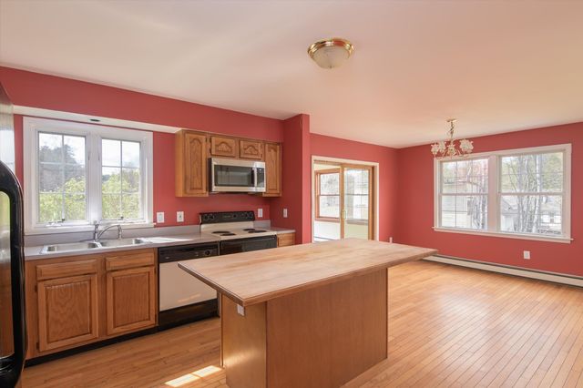 1 Church Street, Springfield, VT 05150