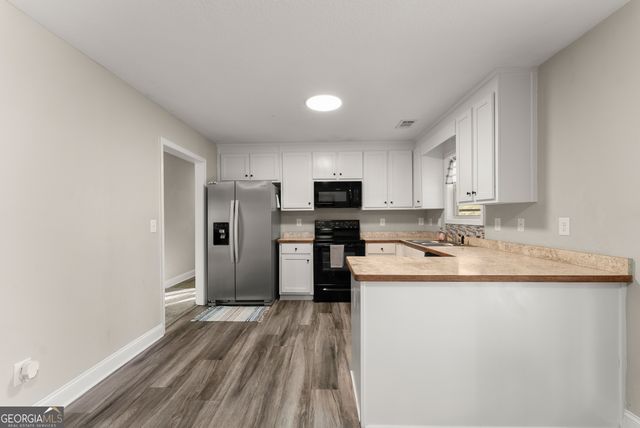 175 Waterford Glen Drive, Lula, GA 30554