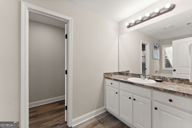 175 Waterford Glen Drive, Lula, GA 30554