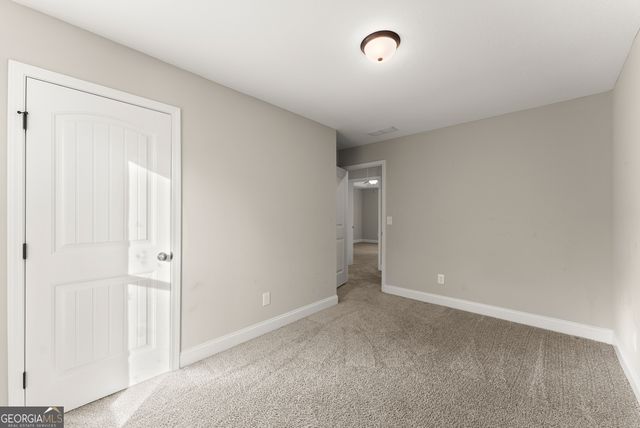 175 Waterford Glen Drive, Lula, GA 30554