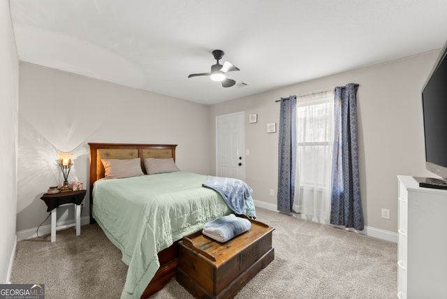 175 Waterford Glen Drive, Lula, GA 30554