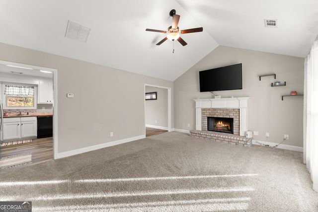 175 Waterford Glen Drive, Lula, GA 30554