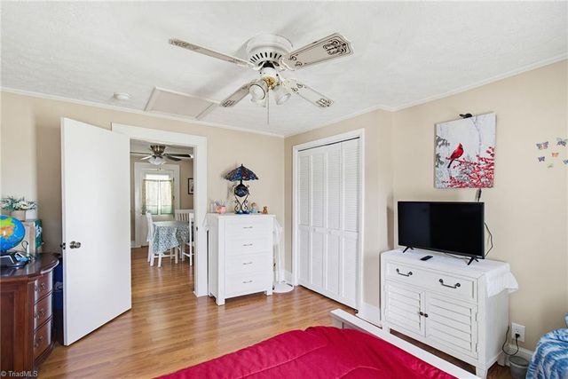 609 Dobson Street, Kernersville, NC 27284